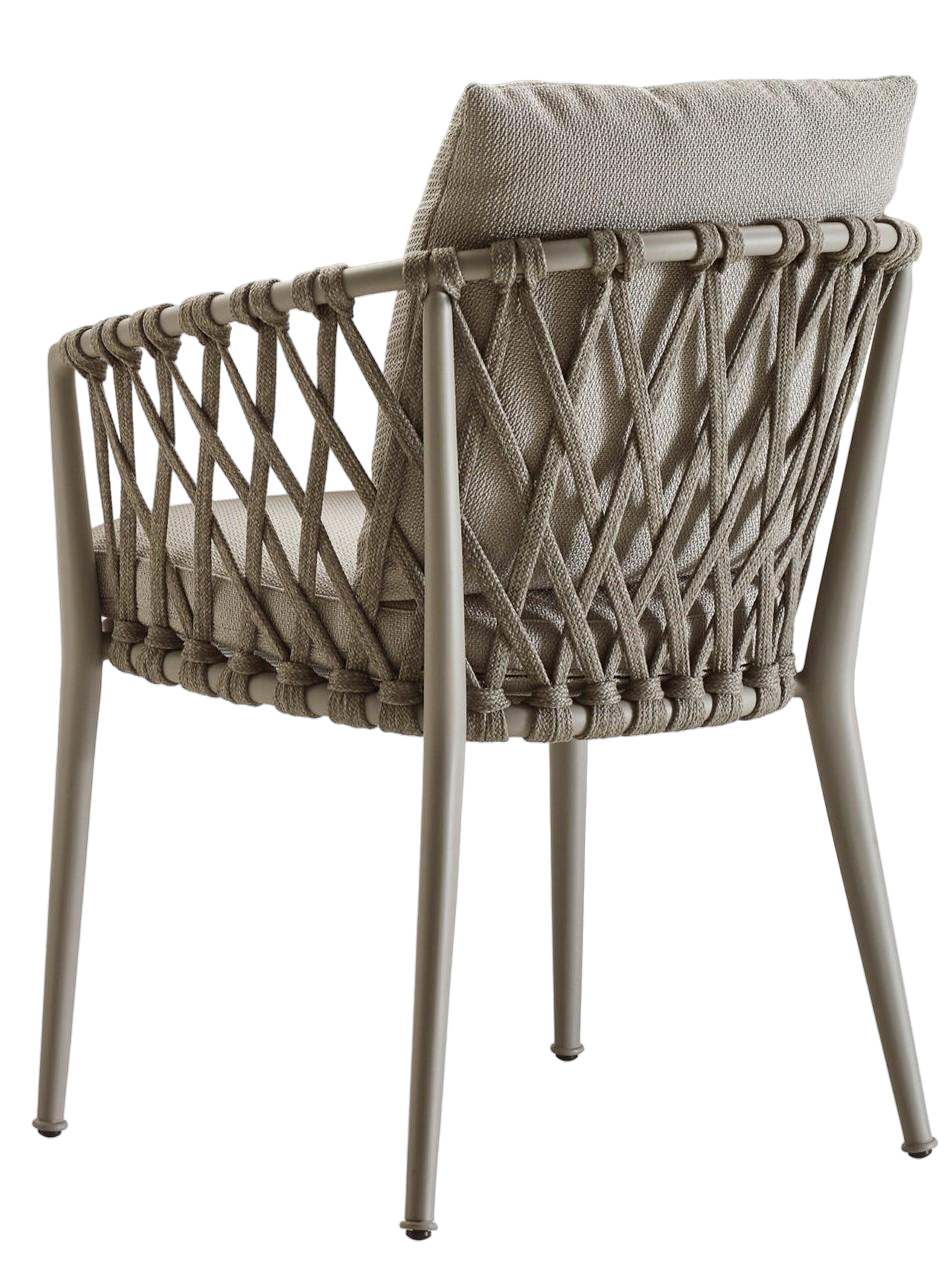 Need restaurant furniture in new york?